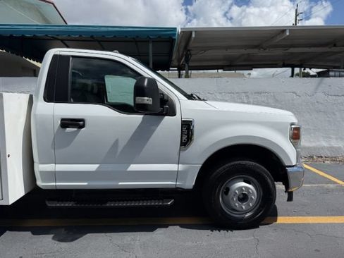 Used 2022 Ford F350 XL w/ Power Equipment Group RWD image 20
