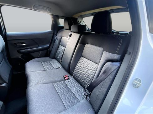 Certified 2026 Nissan Kicks SV FWD image 19