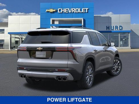 New 2026 Chevrolet Traverse LT w/ Sun and Wheel Package AWD/4WD image 5