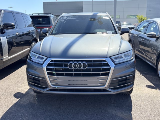 Used 2020 Audi Q5 2.0T Premium Plus w/ Premium Plus Package AWD/4WD image 2