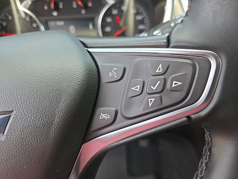 Used 2024 Chevrolet Equinox LT AWD/4WD image 27