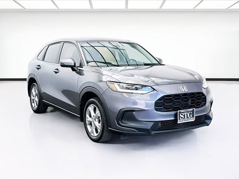 Used 2025 Honda HR-V LX image 3