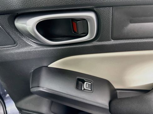 Used 2023 Honda Civic LX image 31
