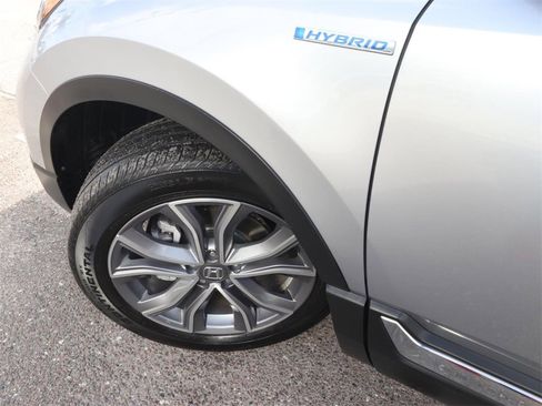 Used 2020 Honda CR-V Touring image 3