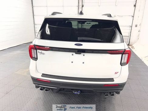 New 2026 Ford Explorer ST w/ Sun And Sound Package AWD/4WD image 9