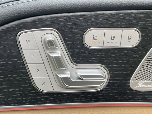 Certified 2024 Mercedes-Benz GLS 450 4MATIC image 22