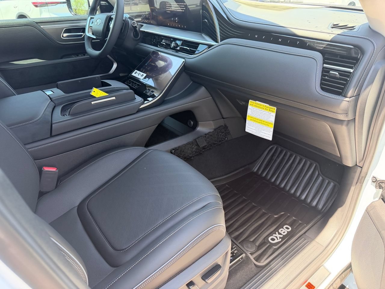 New 2027 INFINITI QX80 Luxe w/ Cargo Package AWD/4WD image 11