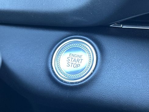 Used 2022 Genesis GV80 2.5T w/ Advanced Package 03 image 24