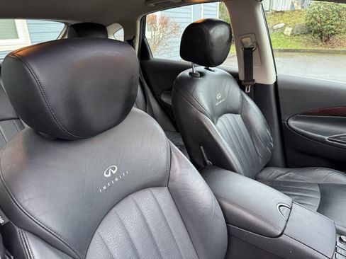 Used 2010 INFINITI EX35 Journey image 18