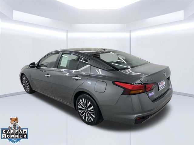 Used 2025 Nissan Altima 2.5 SV FWD image 4