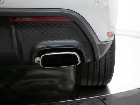 New 2026 Porsche Macan AWD/4WD image 20