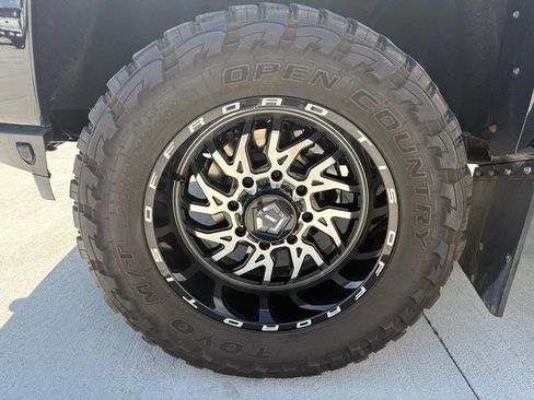 Used 2022 GMC Sierra 3500 Denali w/ Denali Ultimate Package AWD/4WD image 14
