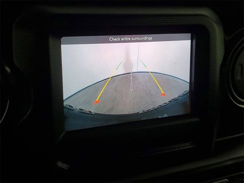 Used 2020 Jeep Wrangler Unlimited Sport image 18