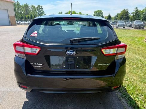 Used 2019 Subaru Impreza 2.0i AWD/4WD image 2