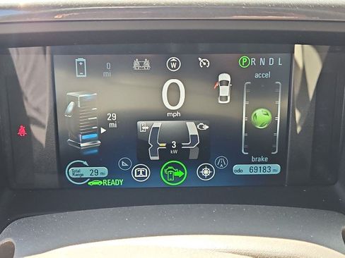 Used 2015 Chevrolet Volt FWD image 12