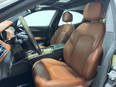 Used 2021 Maserati Ghibli S GranLusso image 13
