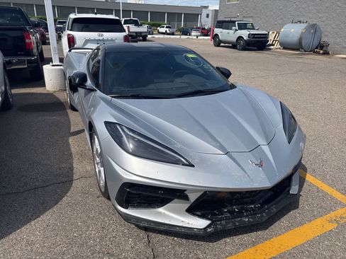 Used 2020 Chevrolet Corvette Stingray Preferred Cpe w/ 2LT Preferred Equipment Group RWD image 9