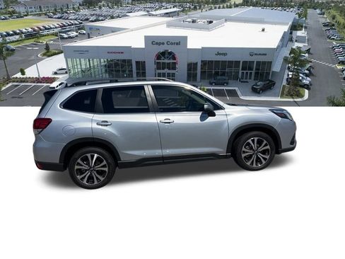 Used 2024 Subaru Forester Limited AWD/4WD image 12