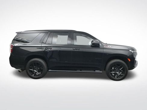 Used 2022 Chevrolet Tahoe Z71 w/ Luxury Package AWD/4WD image 4