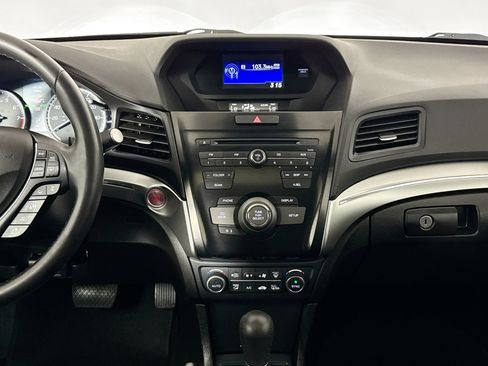Used 2022 Acura ILX FWD image 23