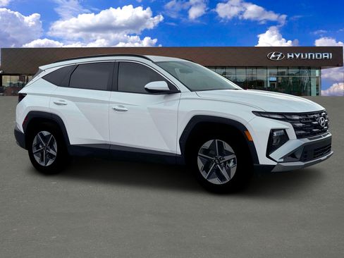 Used 2026 Hyundai Tucson SEL Plus FWD image 10