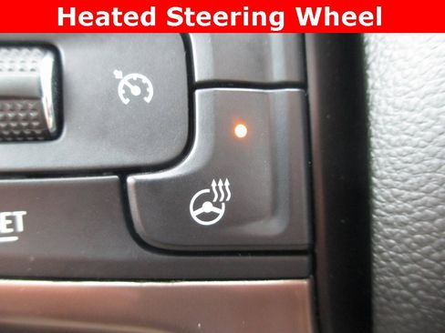 Used 2020 Chevrolet Silverado 2500 High Country w/ Technology Package image 33