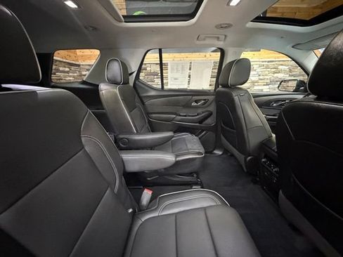 Used 2021 Chevrolet Traverse High Country w/ LPO, Floor Liner Package AWD/4WD image 39