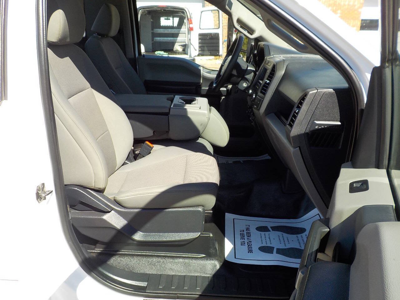 Used 2022 Ford F250 XL w/ Power Equipment Group RWD image 21