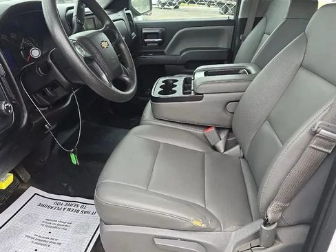 Used 2016 Chevrolet Silverado 1500 W/T w/ Trailering Package RWD image 5