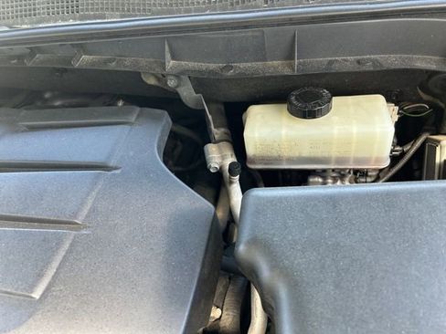 Used 2017 Nissan Titan PRO-4X image 33