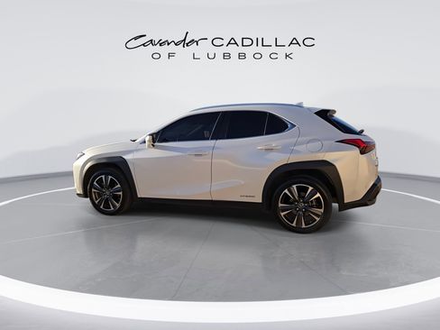 Used 2021 Lexus UX 250h w/ Accessory Package (Z2) image 6
