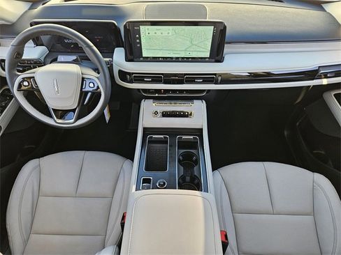 New 2026 Lincoln Aviator Reserve image 24