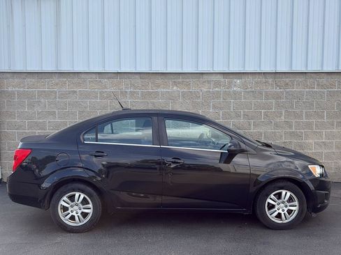 Used 2012 Chevrolet Sonic LT image 1