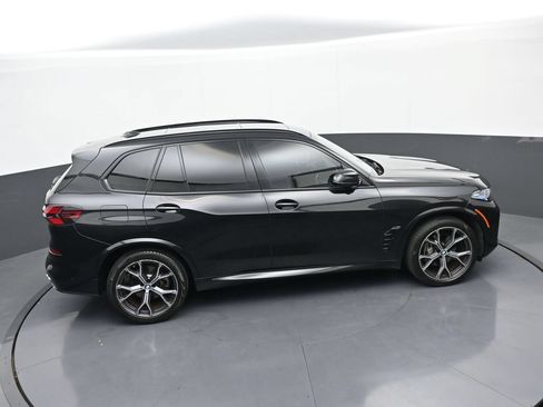 Used 2024 BMW X5 xDrive40i w/ M Sport Package AWD/4WD image 37