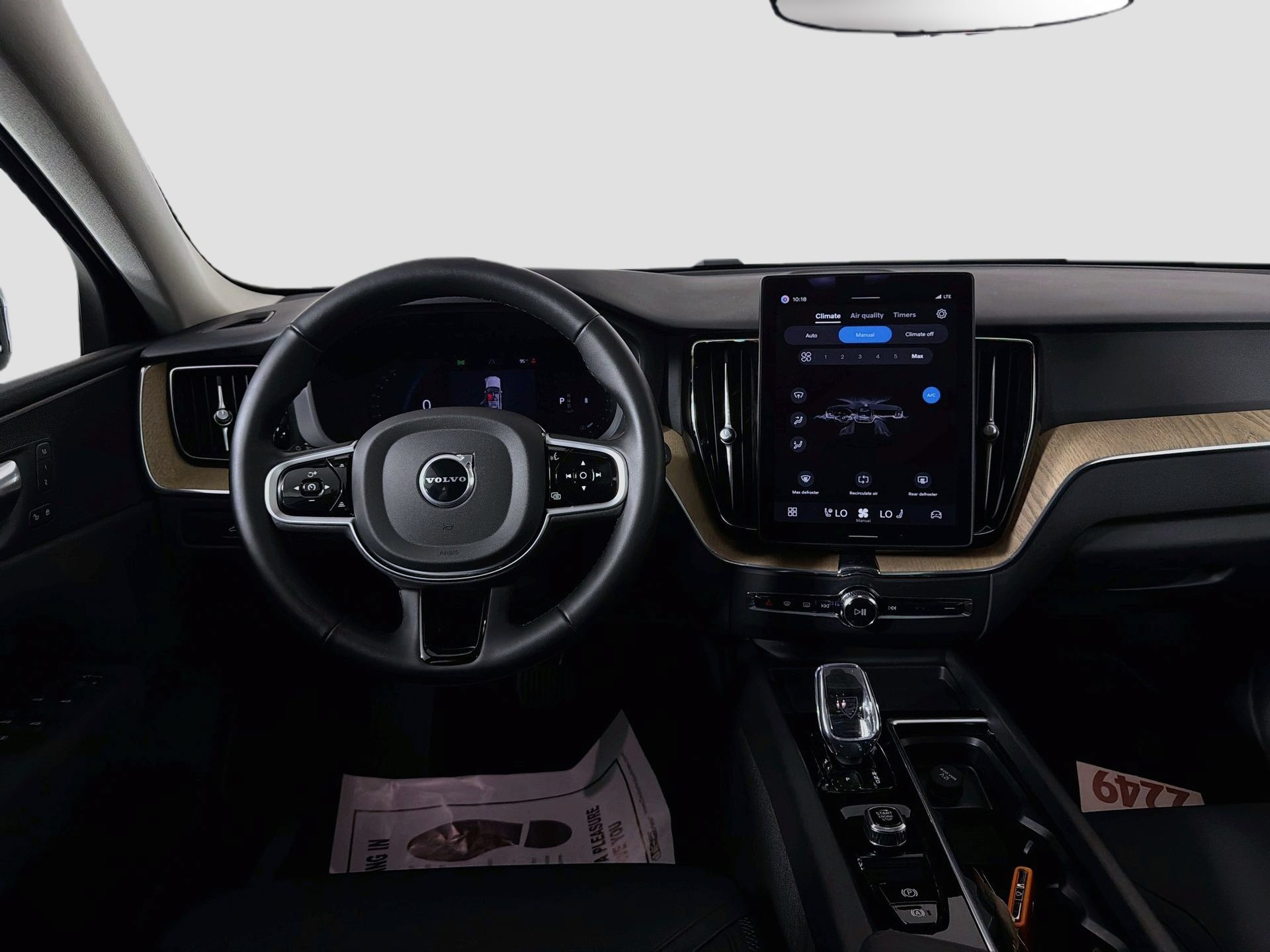 Certified 2026 Volvo XC60 B5 Plus AWD/4WD image 23