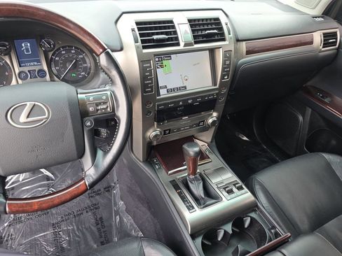 Used 2017 Lexus GX 460 Premium AWD/4WD image 21