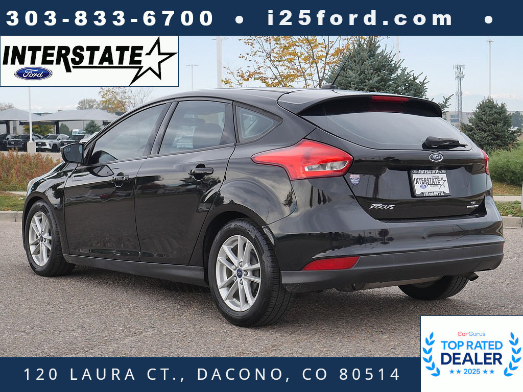 Used 2016 Ford Focus SE w/ SE Cold Weather Package FWD image 3