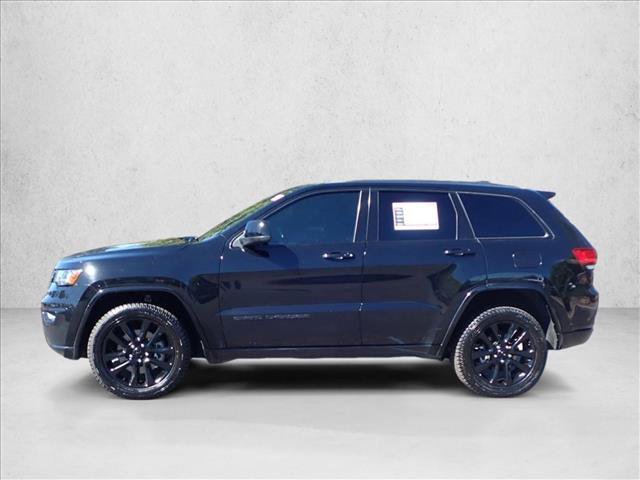 Used 2021 Jeep Grand Cherokee Laredo X AWD/4WD image 2
