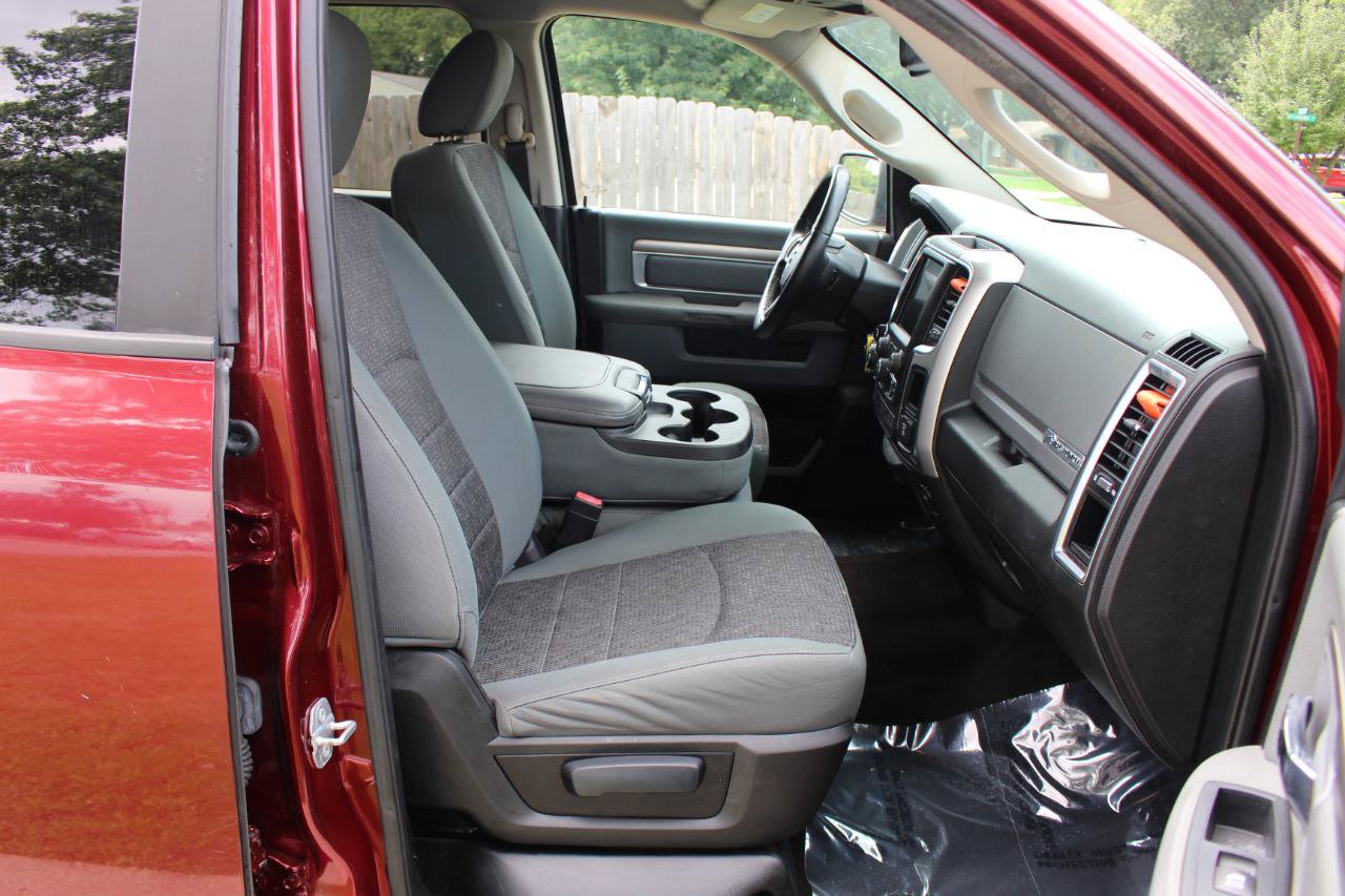 Used 2016 RAM 1500 Big Horn AWD/4WD image 37