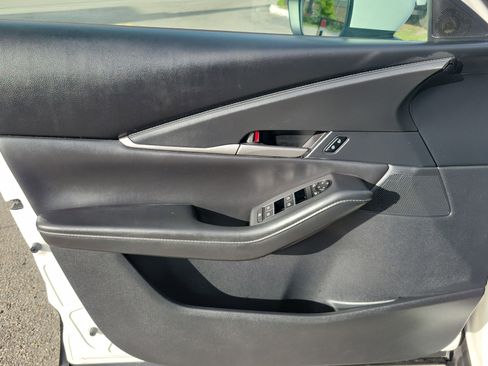 Used 2021 MAZDA CX-30 FWD 2.5 S w/ Select Package image 23