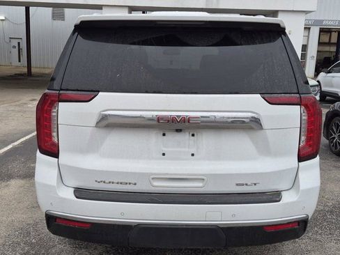 Used 2024 GMC Yukon SLT w/ SLT Premium Package RWD image 5