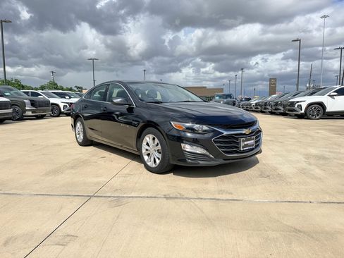 Used 2023 Chevrolet Malibu LT FWD image 31