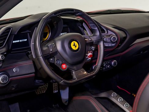 Certified 2019 Ferrari 488 GTB RWD image 19