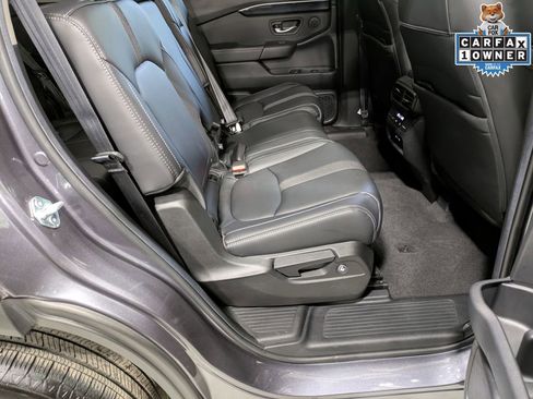 Used 2025 Honda Pilot EX-L image 26