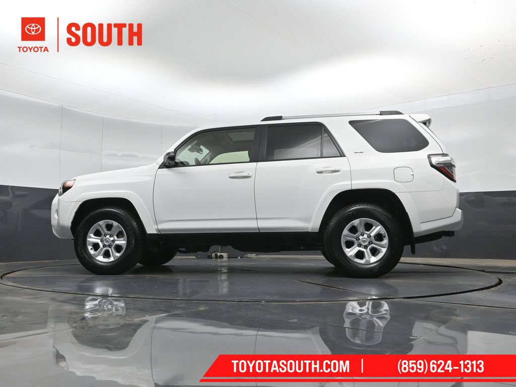 Used 2023 Toyota 4Runner SR5 Premium w/ Moonroof Package RWD image 42