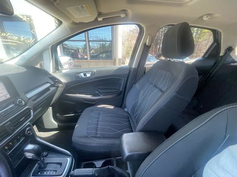 Used 2019 Ford EcoSport SE AWD/4WD image 16