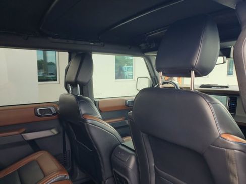 Certified 2022 Ford Bronco Outer Banks AWD/4WD image 31