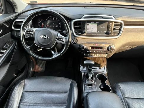 Used 2019 Kia Sorento EX w/ EX Touring Package AWD/4WD image 23