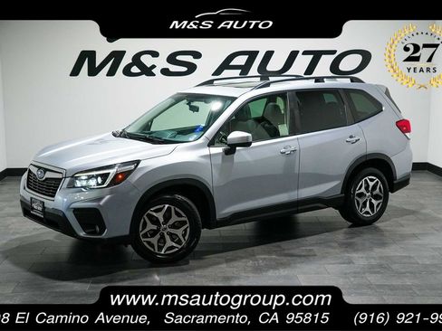 Used 2021 Subaru Forester Premium AWD/4WD image 1