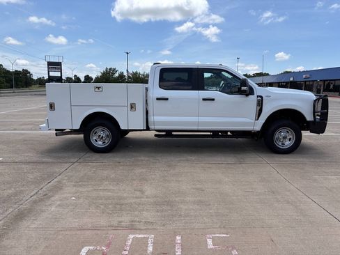 Used 2023 Ford F250 XL w/ 360-Degree Camera Package AWD/4WD image 6